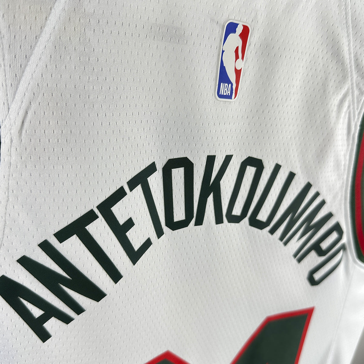 Regata NBA Milwaukee Bucks Antetokounmpo Nº34 Classic Edition Masculina - Branco