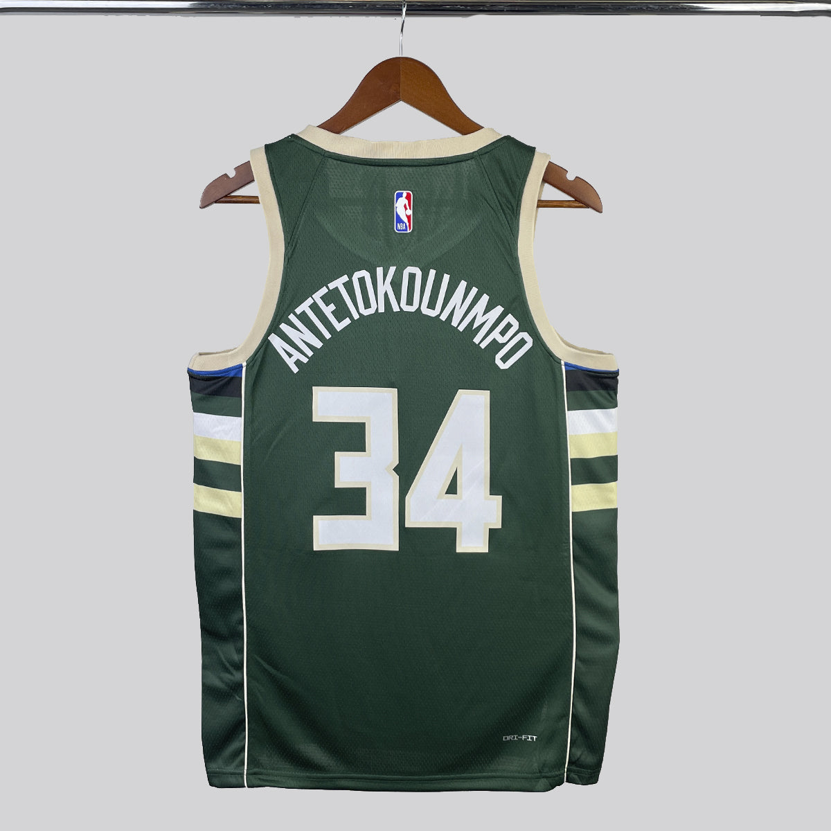 Regata NBA Milwaukee Bucks Antetokounmpo Nº 34 Masculina - Verde